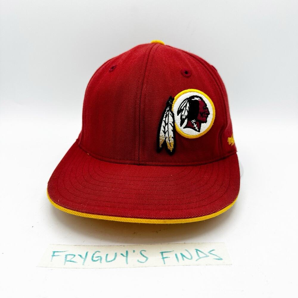 Mitchell & Ness Washington Redskins Vintage NFL Fitted Hat 7 1/4 Burgundy Retro